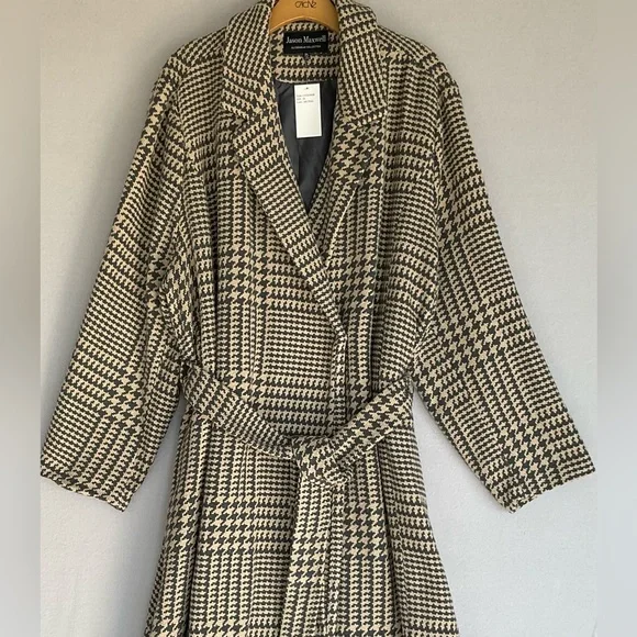 Jason Maxwell Black and Cream Women's Plus Long Coat with Tie Belt, size 3X - Picture 3 of 13